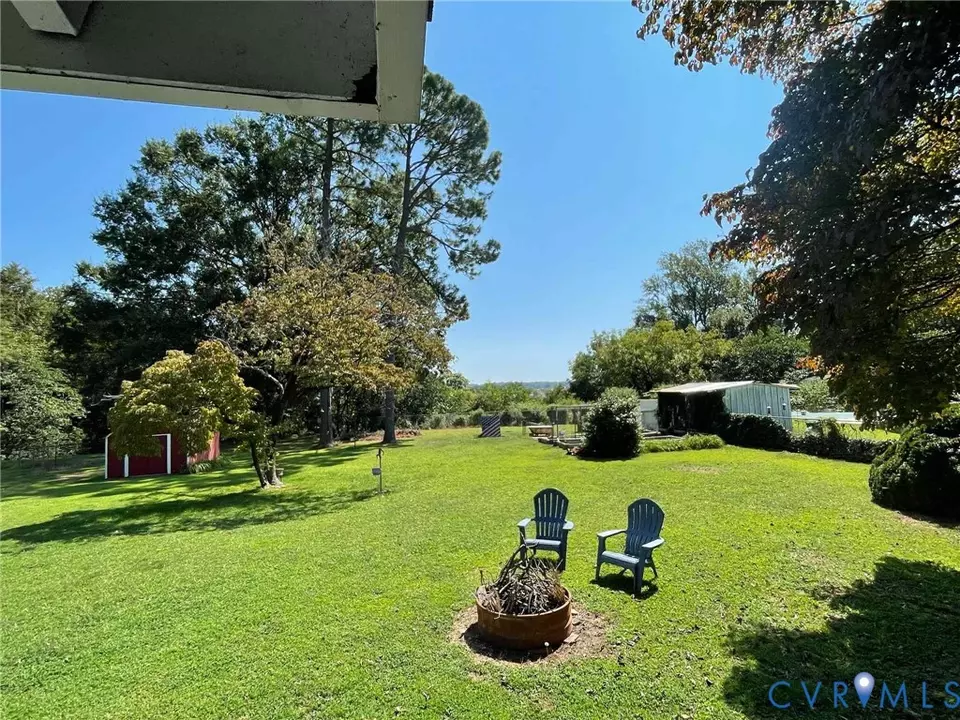 Exterior - 145 Carroll Ave, Colonial Heights, VA 23834 photo 17 of 19