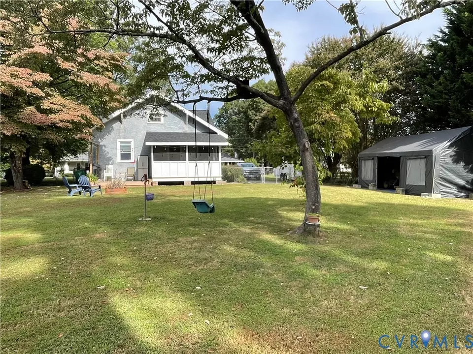 Exterior - 145 Carroll Ave, Colonial Heights, VA 23834 photo 14 of 19