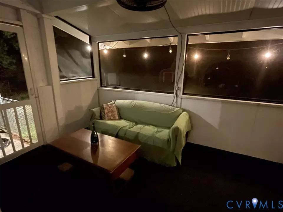 Exterior - 145 Carroll Ave, Colonial Heights, VA 23834 photo 10 of 19