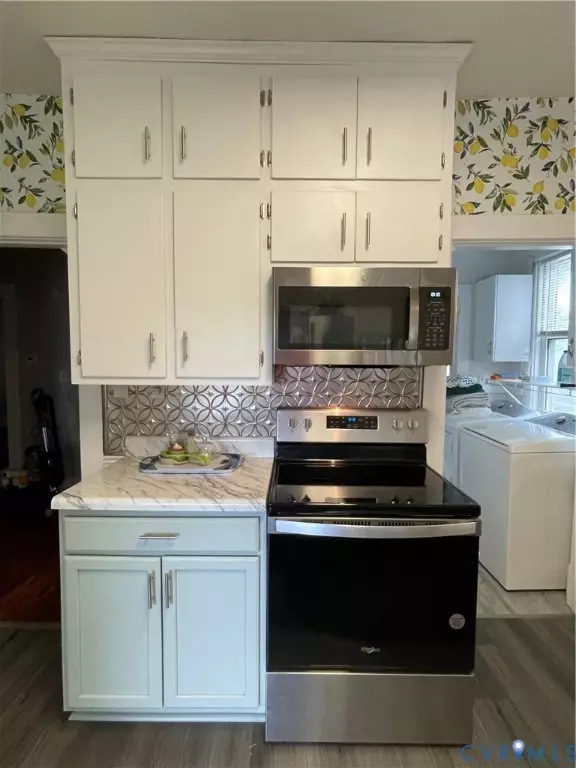 Kitchen - 145 Carroll Ave, Colonial Heights, VA 23834 photo 1 of 6