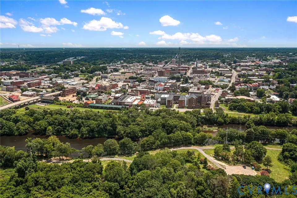 View/Area - 145 Carroll Ave, Colonial Heights, VA 23834 photo 1 of 1