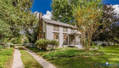 8470 Mcclellan Rd, Mechanicsville, VA 23111