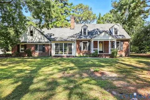 600 Ravenscroft Rd, South Prince George, VA 23805