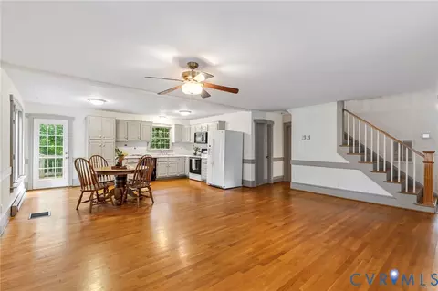 71 Old Mill Rd, Dillwyn, VA 23936 photo 8