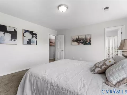 Bedroom - 7423 Pineleaf Dr, North Chesterfield, VA 23234 photo 2 of 6
