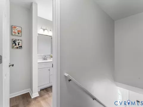 Entry Way - 7423 Pineleaf Dr, North Chesterfield, VA 23234 photo 5 of 6
