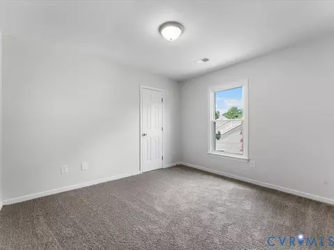 Bedroom - 7423 Pineleaf Dr, North Chesterfield, VA 23234 photo 5 of 6