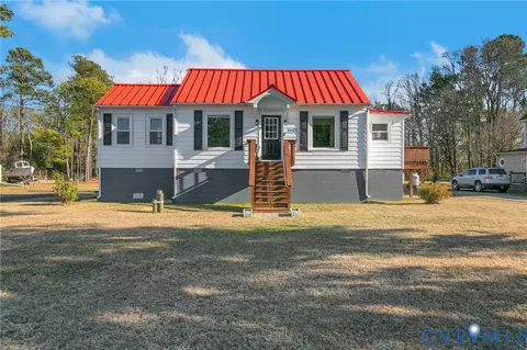 4462 Windmill Point Rd, White Stone, VA 22578 photo 1