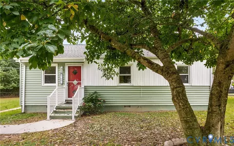 7601 Flagler Rd, North Chesterfield, VA 23237