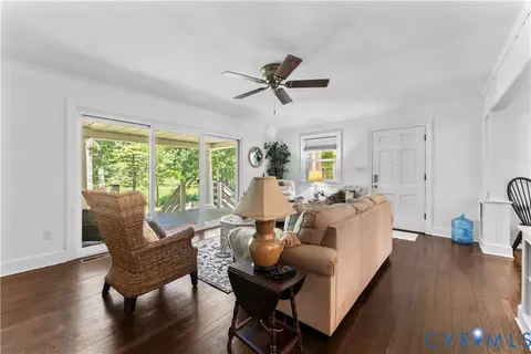 1159 Cedar Hill Rd, Blackstone, VA 23824 photo 8