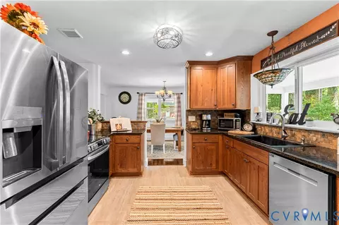 1159 Cedar Hill Rd, Blackstone, VA 23824 photo 12