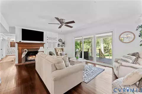 1159 Cedar Hill Rd, Blackstone, VA 23824 photo 7