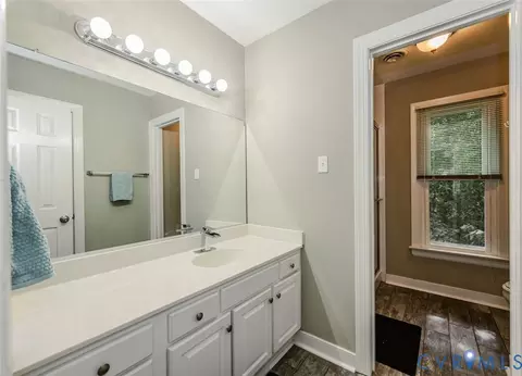 Bath - 5730 Grove Forest Rd, Midlothian, VA 23112 photo 4 of 6