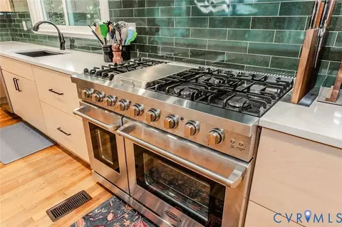 Kitchen - 5730 Grove Forest Rd, Midlothian, VA 23112 photo 2 of 10