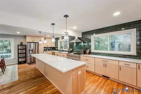 Kitchen - 5730 Grove Forest Rd, Midlothian, VA 23112 photo 7 of 10