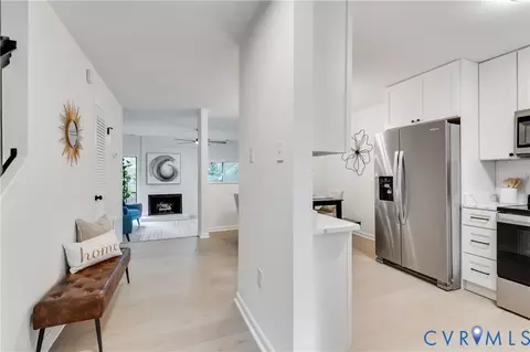 11904 W Briar Patch Dr, Midlothian, VA 23113 photo 6