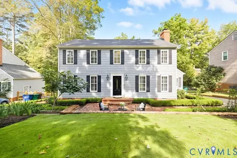 9516 Oldhouse Dr, Richmond, VA 23238