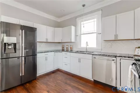 Kitchen - 2111 Barton Ave, Richmond, VA 23222 photo 2 of 5