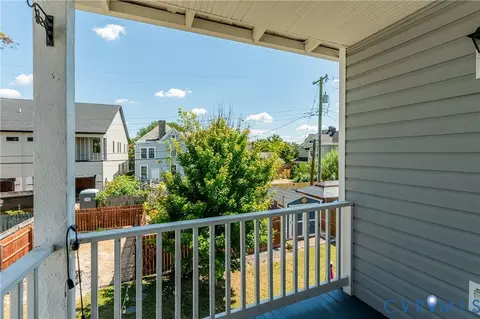 Exterior - 2111 Barton Ave, Richmond, VA 23222 photo 4 of 10