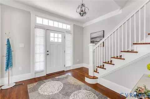 Entry Way - 2111 Barton Ave, Richmond, VA 23222 photo 3 of 6