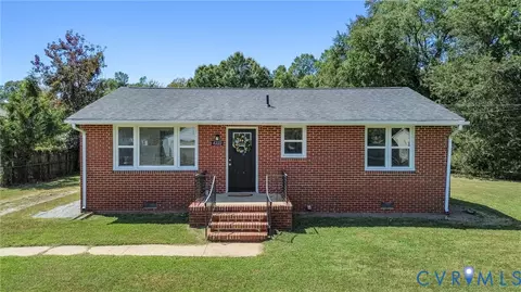 4222 Henshaw Dr, Petersburg, VA 23803