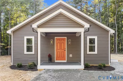 250 Wickham Ln, Bumpass, VA 23024