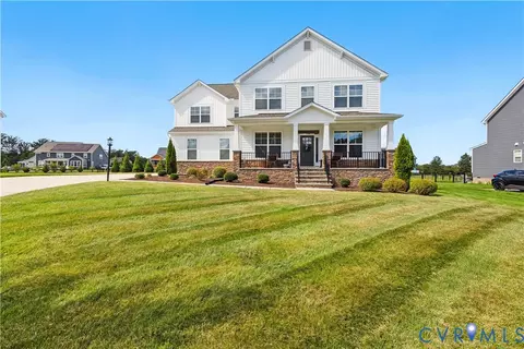 2024 James Overlook Dr, Chester, VA 23836