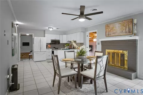 4533 Overlea Dr, Midlothian, VA 23112 photo 6