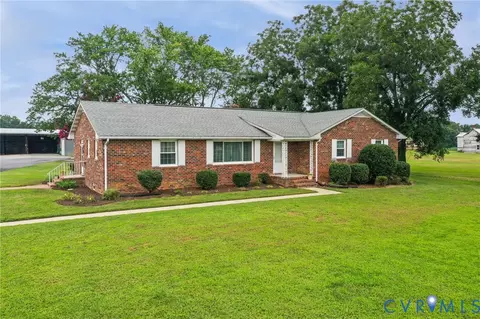 79 Gardys Mill Rd, Callao, VA 22435