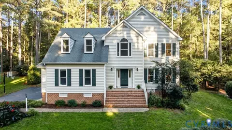 5613 Houndmaster Rd, Midlothian, VA 23112