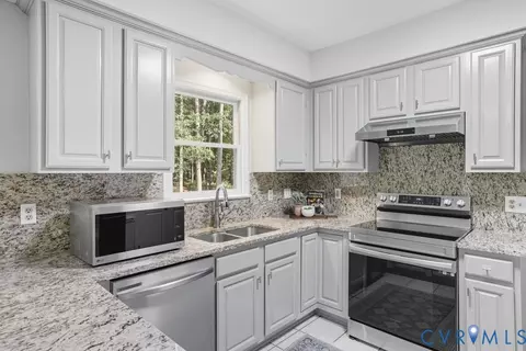 5613 Houndmaster Rd, Midlothian, VA 23112 photo 16