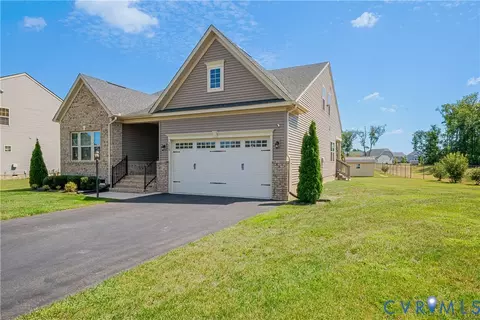 3829 Purple Haze Ct, Richmond, VA 23223