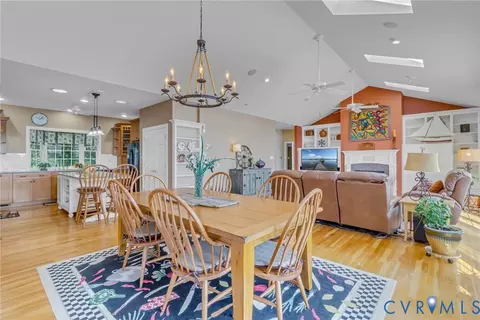 2052 Laytons Landing Rd, Champlain, VA 22438 photo 10