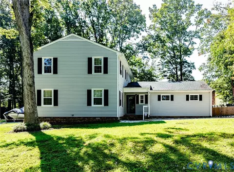 7425 Cheltenham Dr, North Chesterfield, VA 23235