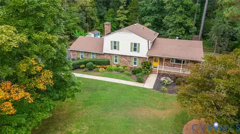 602 Candlewood Ln, Sandston, VA 23150