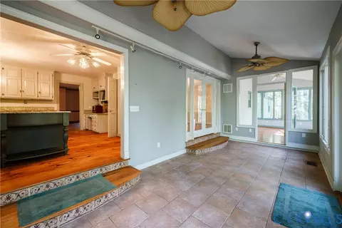 10760 Cherokee Rd, Midlothian, VA 23113 photo 21