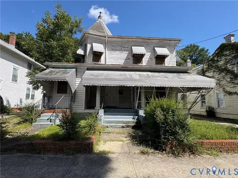 214 Wellons St, Suffolk, VA 23434
