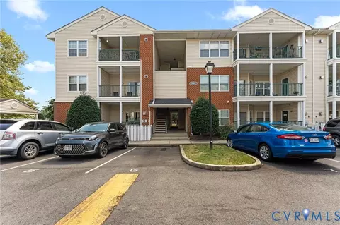 9411 Links Ln #K, Glen Allen, VA 23059