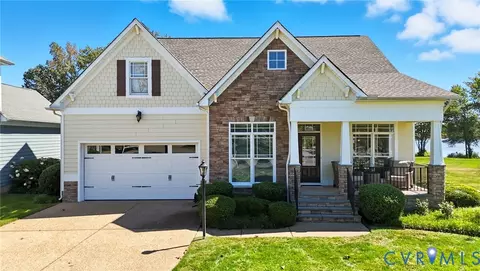 15201 Heron Pointe Way, Moseley, VA 23120