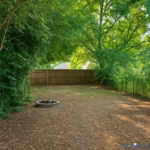 904 N Mallory St, Hampton, VA 23663 photo 3