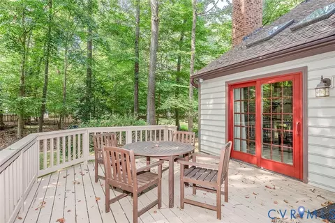 Exterior - 3012 E Brittington, Williamsburg, VA 23185 photo 5 of 9