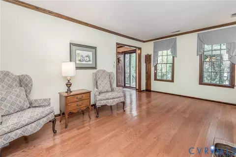 Living - 3012 E Brittington, Williamsburg, VA 23185 photo 2 of 5