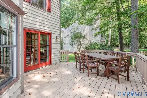 Exterior - 3012 E Brittington, Williamsburg, VA 23185 photo 6 of 9