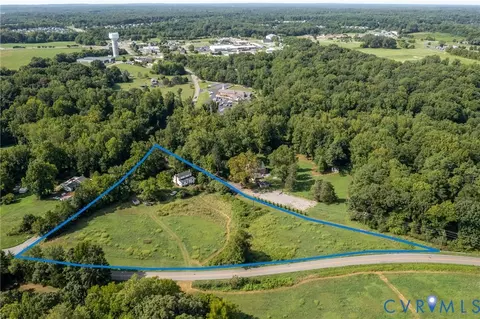1744 St Matthews Ln, Manakin Sabot, VA 23146
