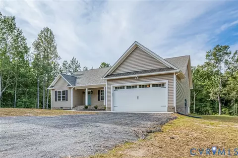 1900 Moody Fox Ln, Carson, VA 23830 photo 5