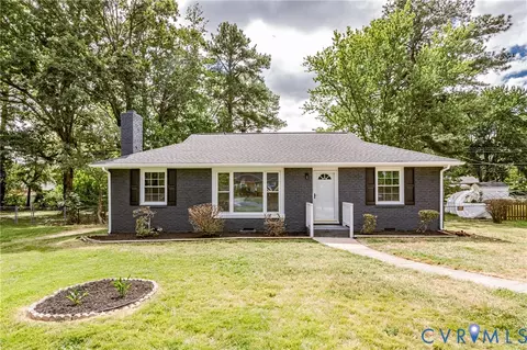 8215 Reinland Dr, Henrico, VA 23294