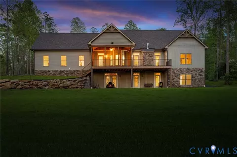 2516 Miry Run Rd, Sutherland, VA 23885