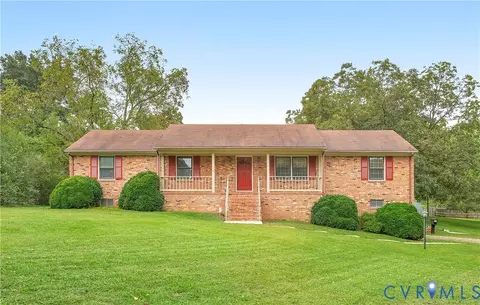 4715 Little Creek Ln, North Chesterfield, VA 23234