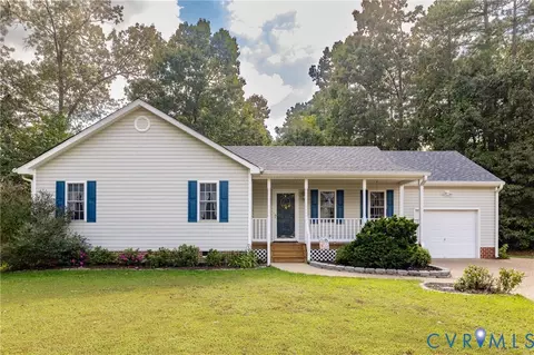 3713 Yantis Ct, Chester, VA 23831