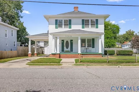130 Lynchburg Ave, Colonial Heights, VA 23834